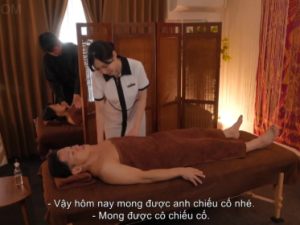 Xoạc em gái mát xa chân dài ngực bự khi vợ ngủ say kế bên